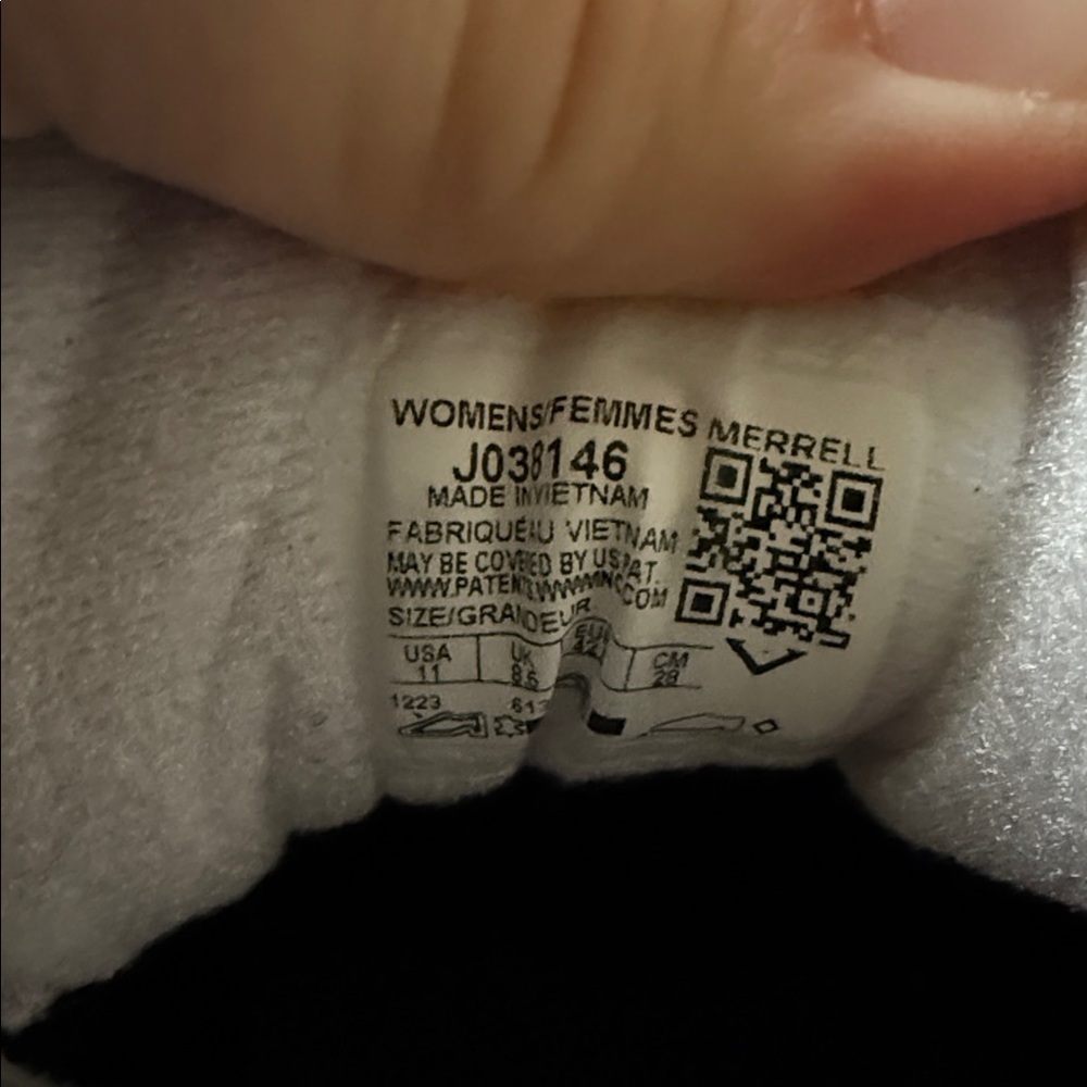 Merrell Women’s Moab 3 Hiking Shoes Size 11 - Picture 9 of 12